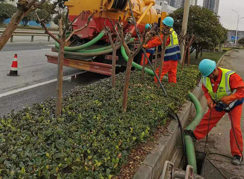 湟中市政管道清淤
