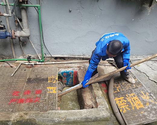 湟中清掏化粪池